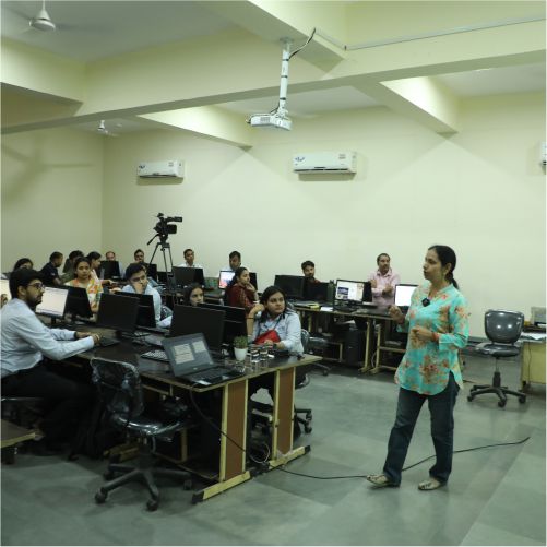 Research Methodology Workshop at ITM School of Business and Leadership